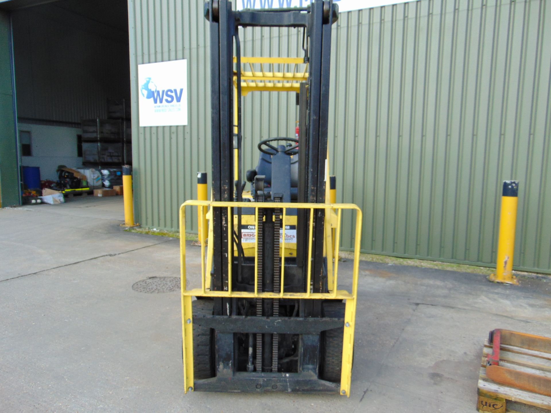 Hyster E3.20XM Counter Balance Electric Forklift From MOD Ex Stand By Truck - Image 3 of 21