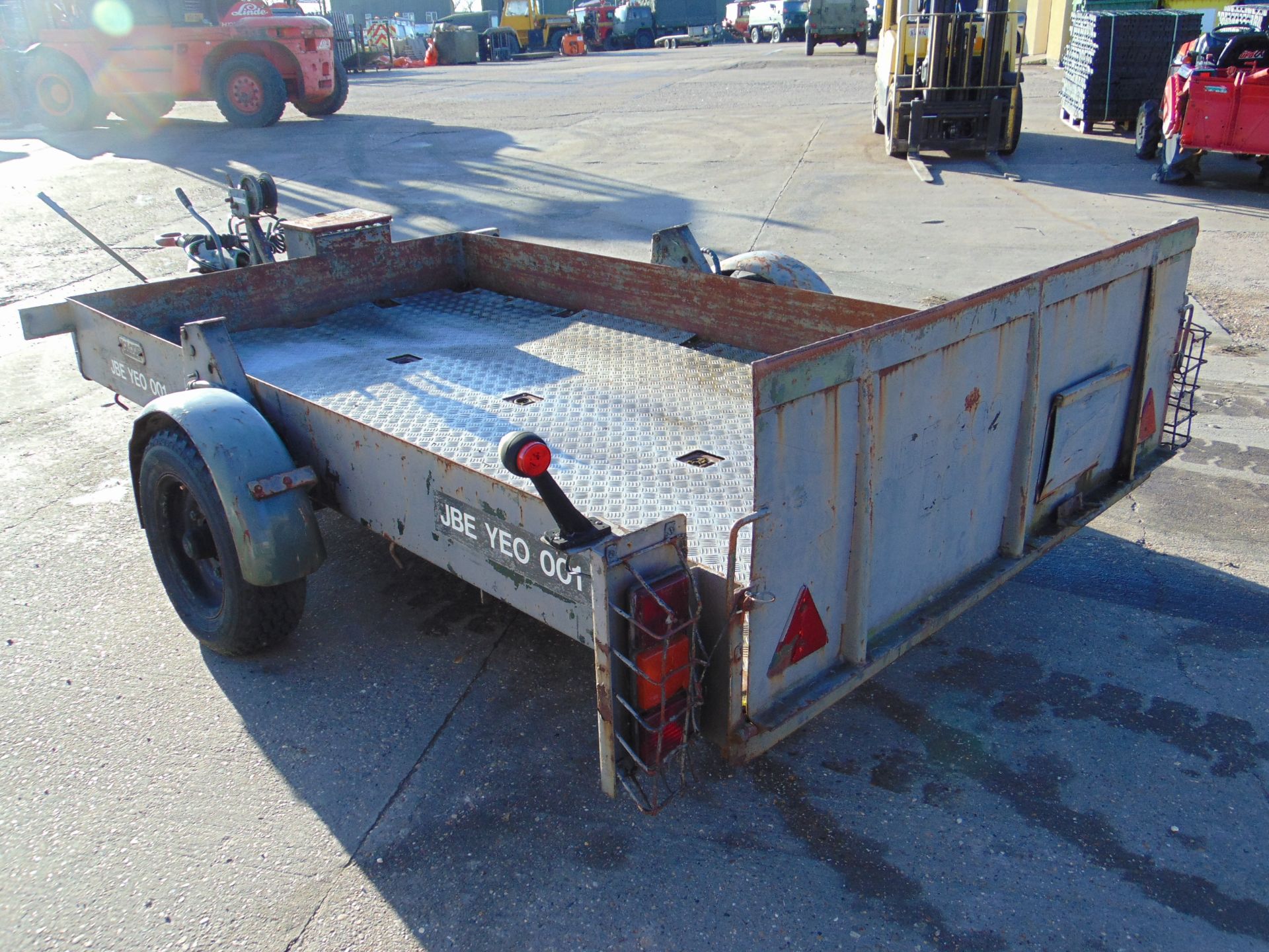 Lolode King Hydraulic Lowering Trailer - Image 4 of 13