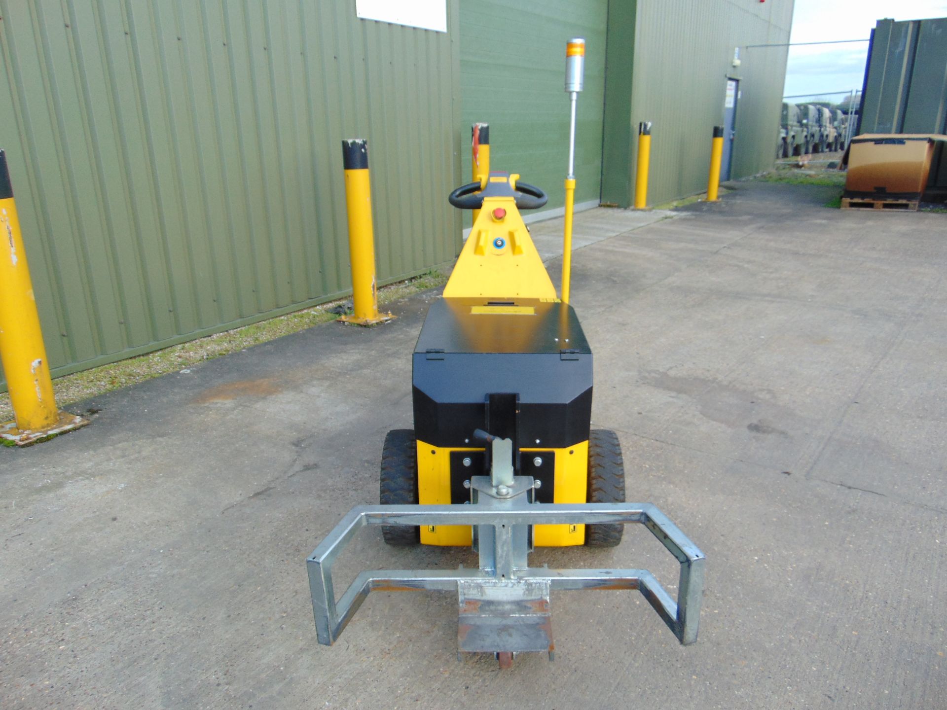 2015 MasterMover ATP400 All Terrain Electric Load Pusher-Puller Tug - Bild 2 aus 13