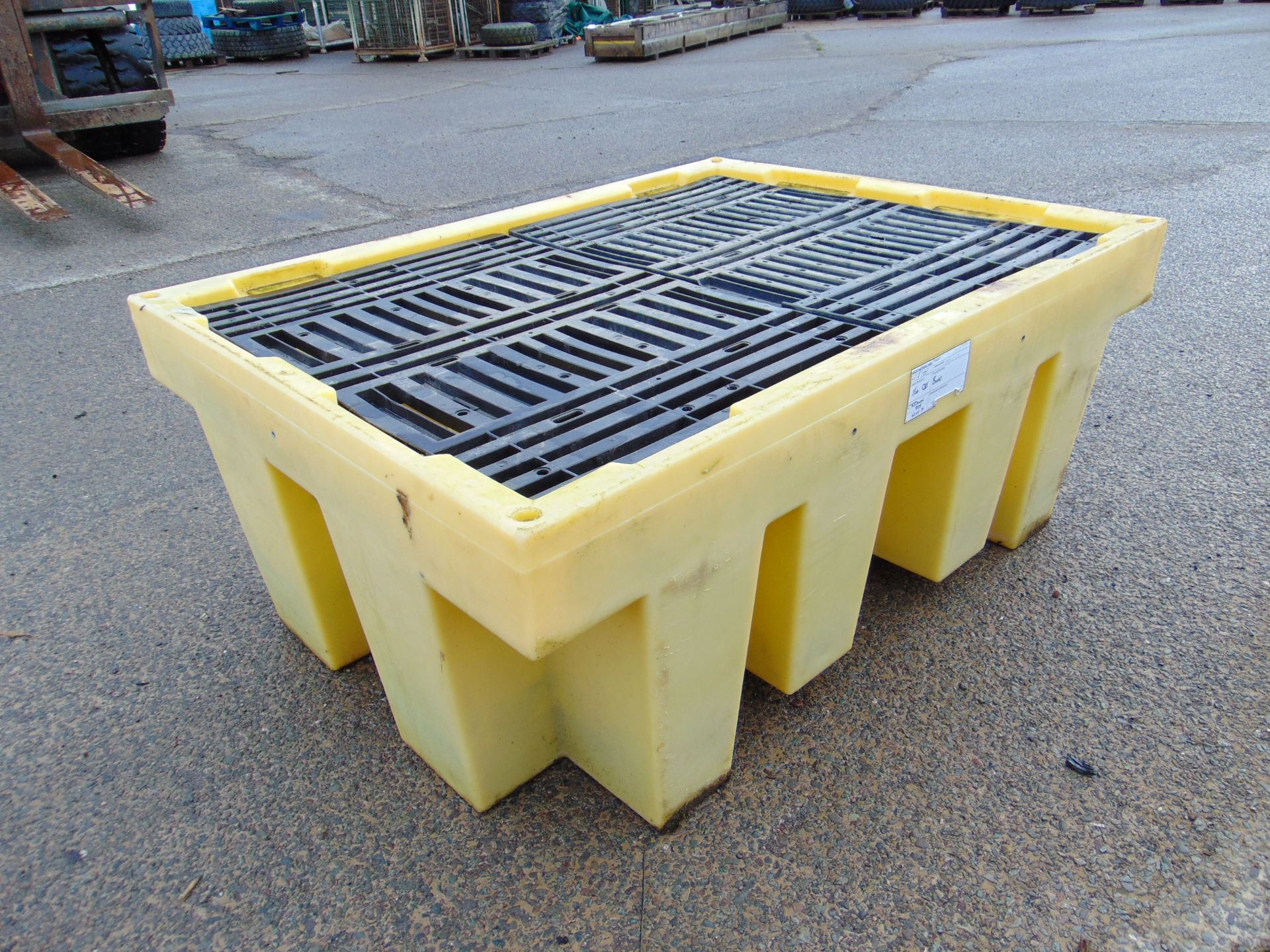 Bunded Double Container Spill Pallet - Image 3 of 4