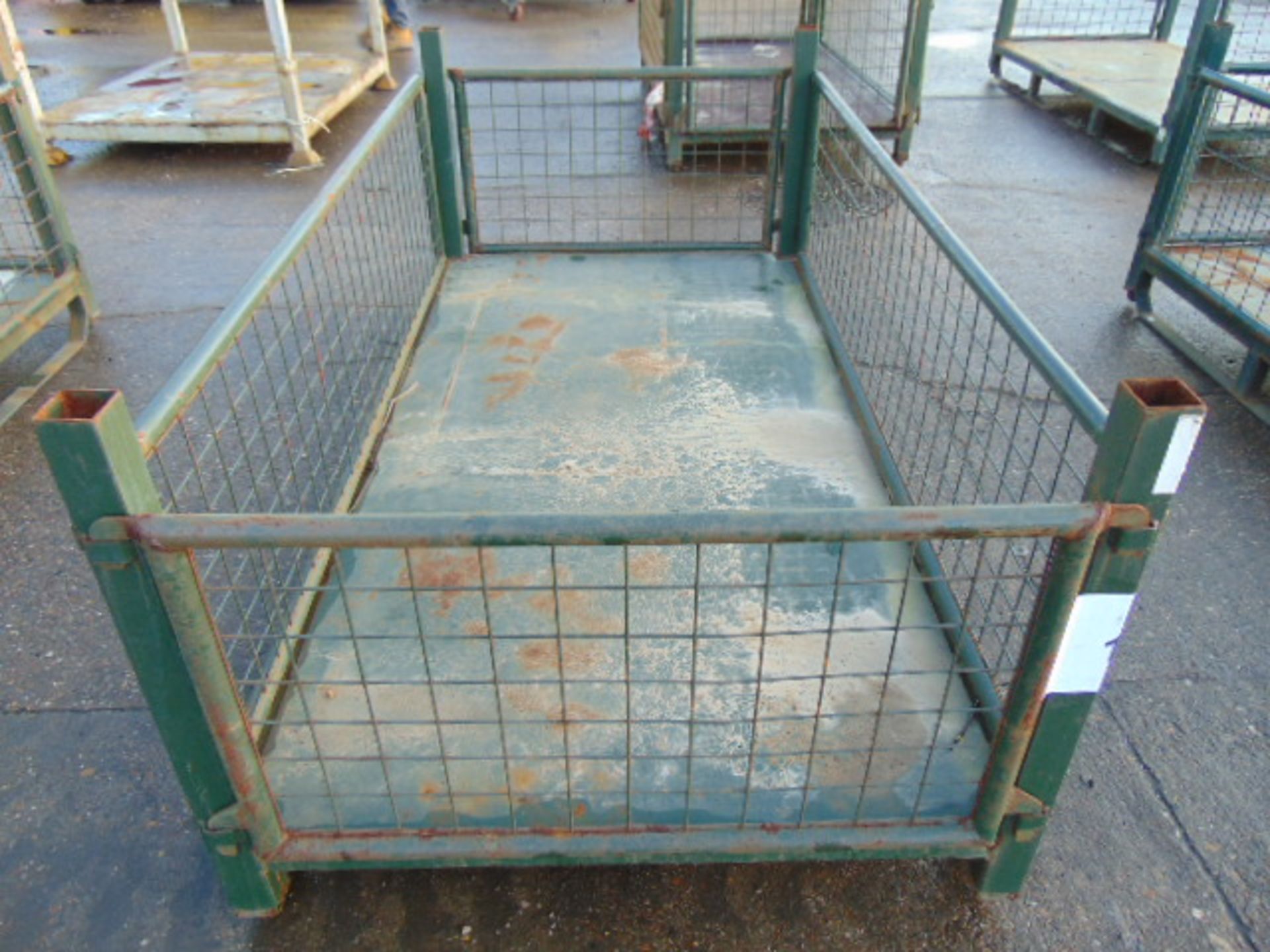 Heavy Duty Metal Stackable Stillage / Post Pallet - Image 2 of 3