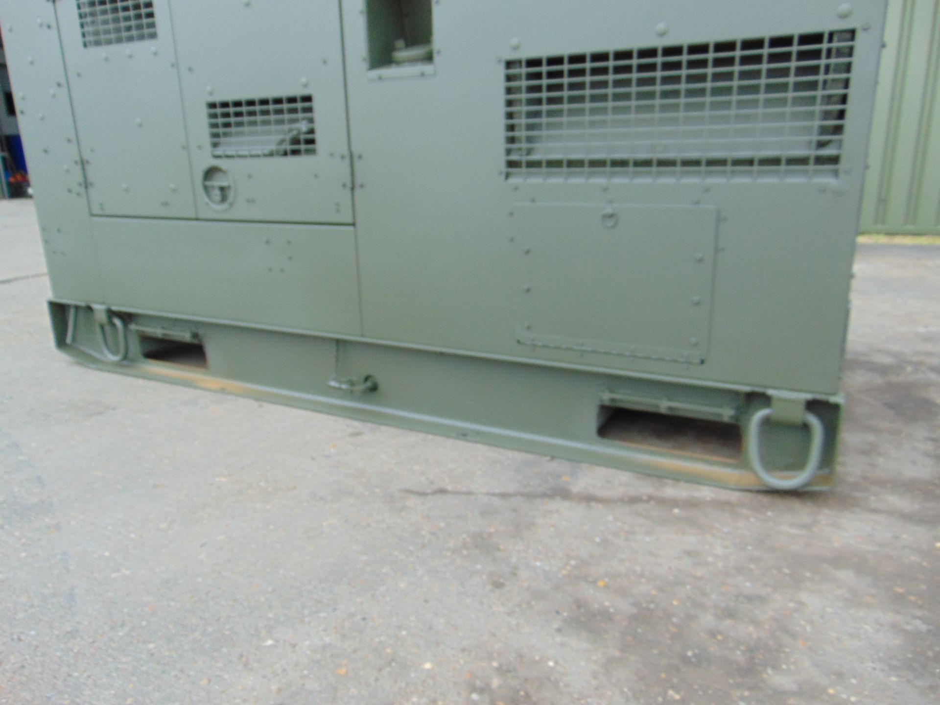 MEP-806B John Deere Diesel Powered 3 phase 75KVA 60KW-50/60HZ Silent Generator ONLY 73 HOURS! - Image 20 of 20