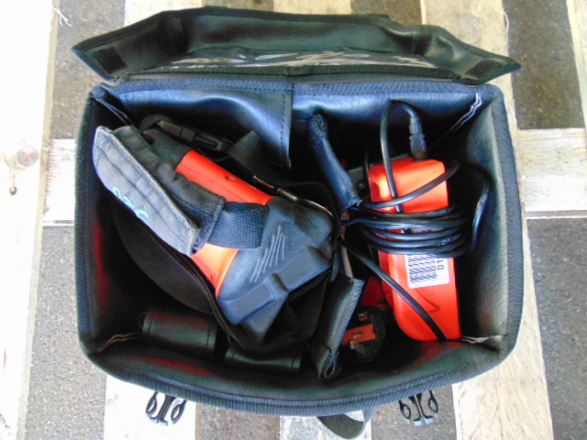 Argus 4-320 Fire Fighting Thermal Imaging Camera c/w Battery, Charger & Carry Bag - Image 7 of 7