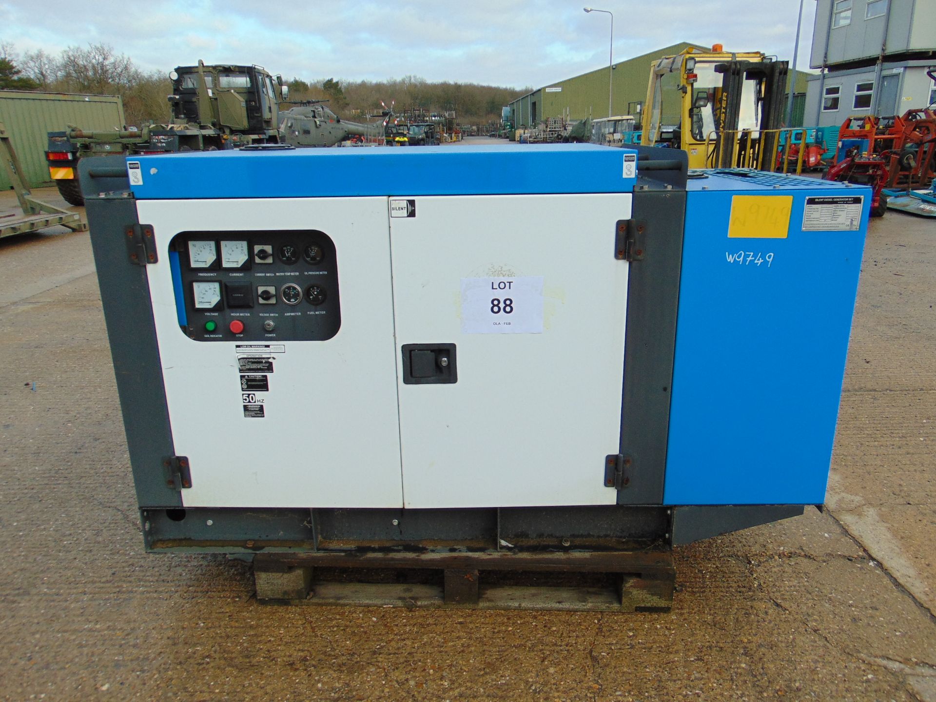 UNISSUED 30 KVA 3 Phase Silent Diesel Generator Set