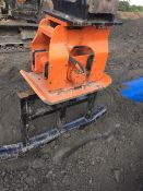 Allied Ho-Pac 1600 Vibratory Plate Compacter Driver & Bullhorn Excavator Attachment