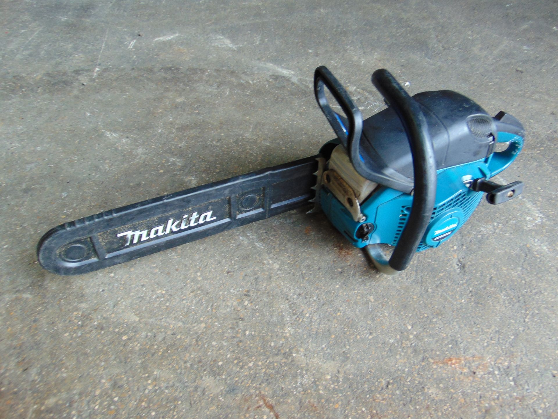 Makita DCS5030 50cc Petrol Chain Saw - Image 6 of 8