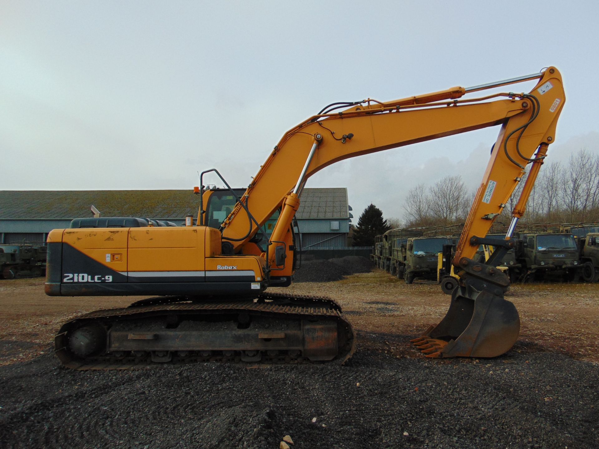 2012 Hyundai Robex 210 LC-9 Crawler Excavator ONLY 1,148 Hours Warranted. - Image 3 of 25