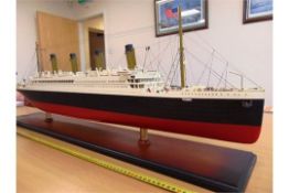 RMS TITANIC HIGHLY DETAILED WOOD SCALE MODEL