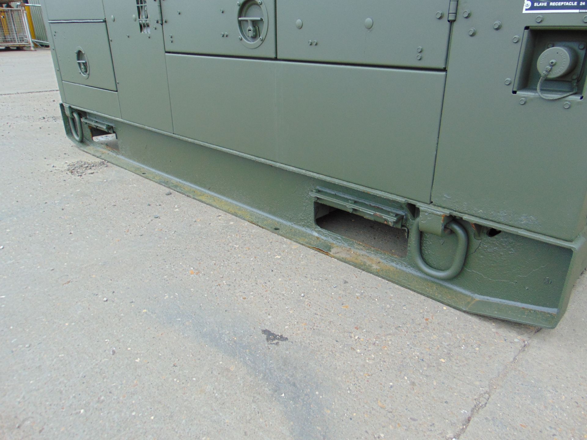 MEP-806B John Deere Diesel Powered 3 phase 75KVA 60KW-50/60HZ Generator ONLY 15 HOURS! - Image 7 of 18