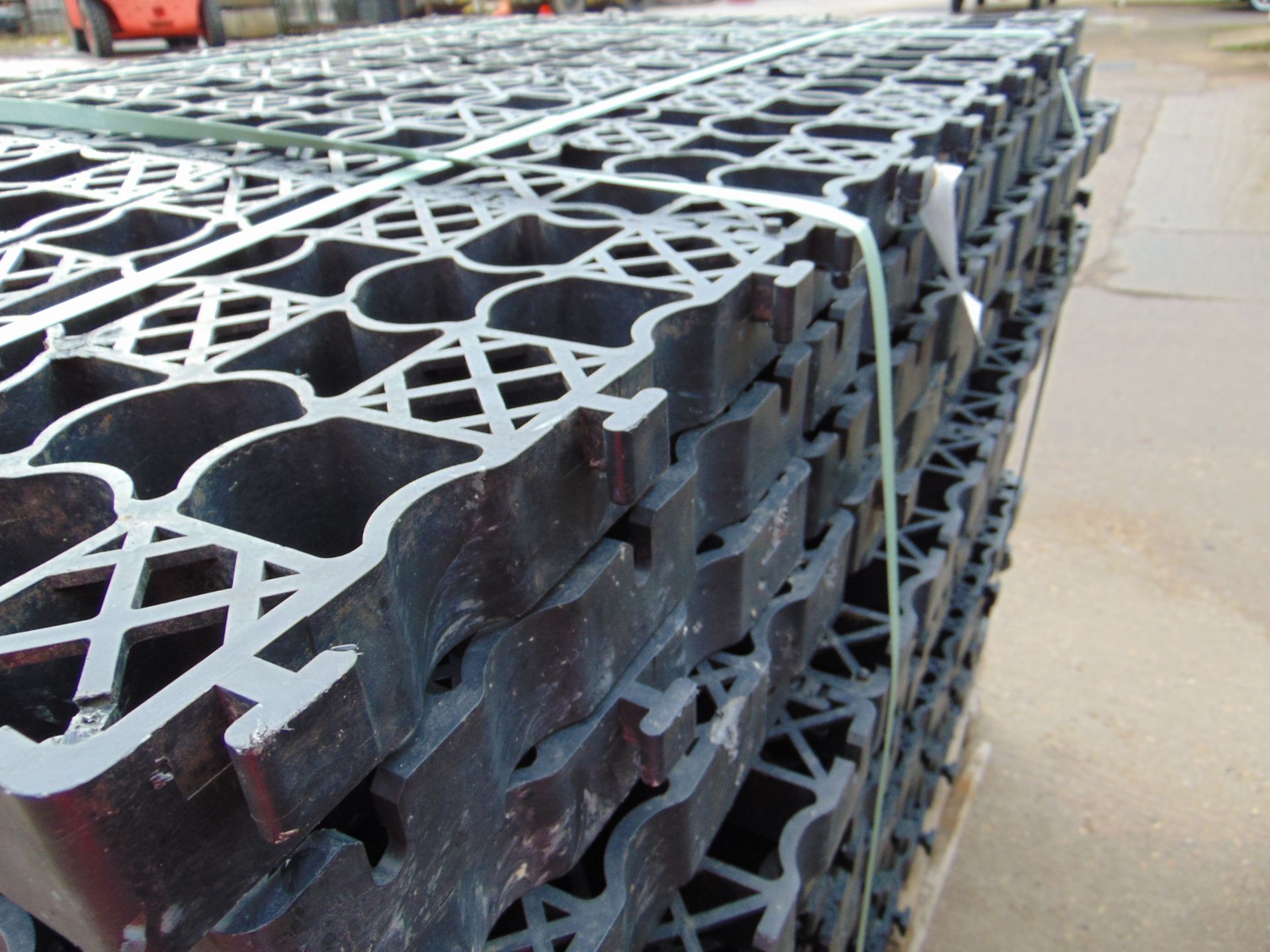 Pallet of Interlocking Temporary Roadway / Ground Stabilisation Panels - Image 4 of 4