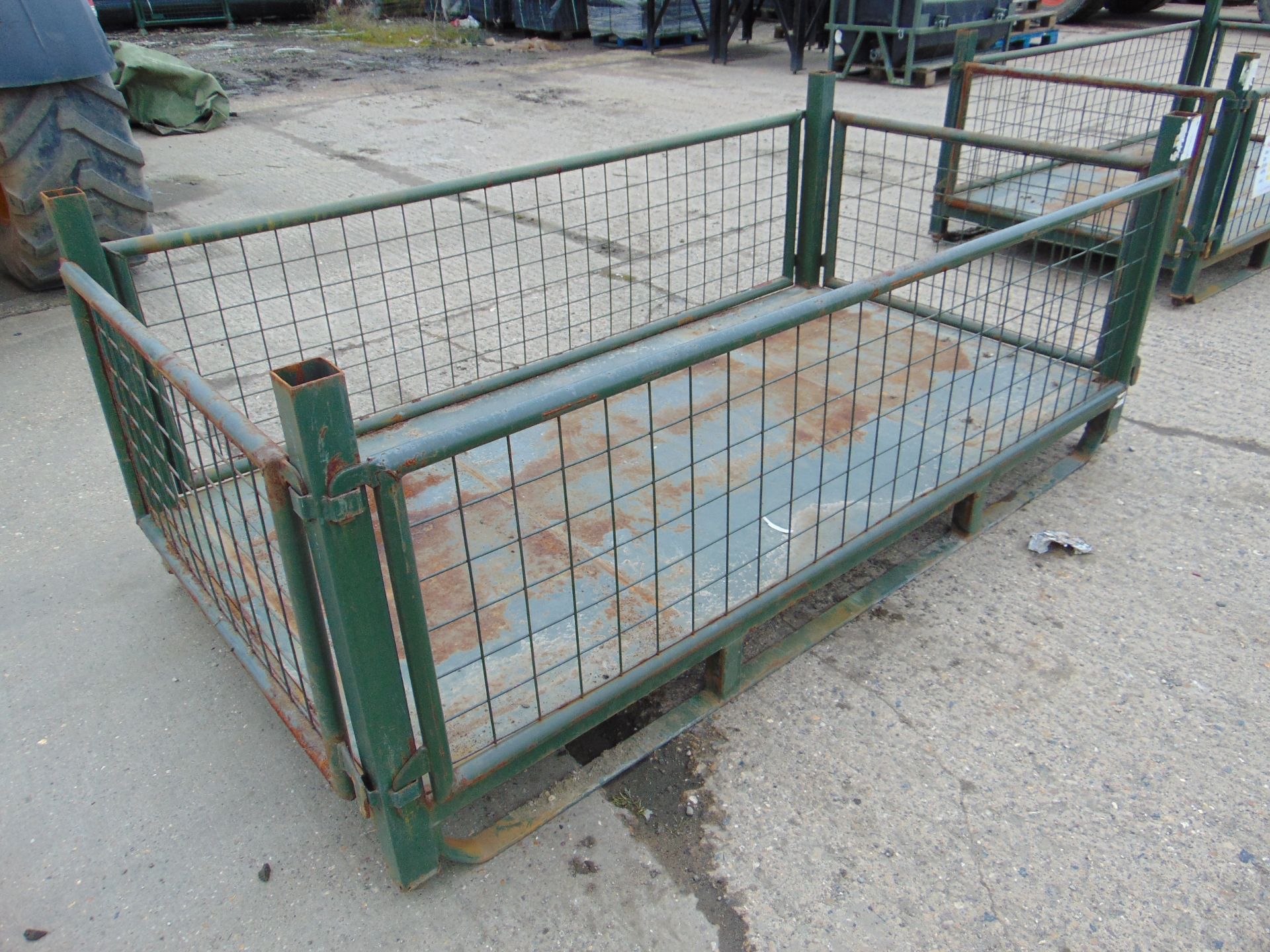 Heavy Duty Metal Stackable Stillage / Post Pallet