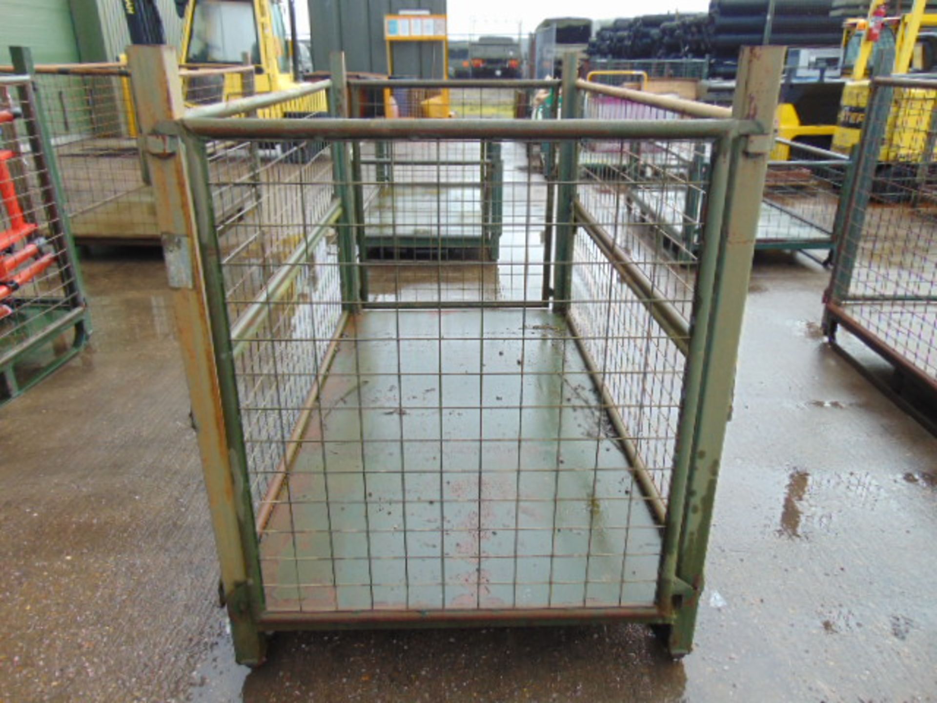 Heavy Duty Metal Stackable Stillage / Post Pallet - Image 2 of 3