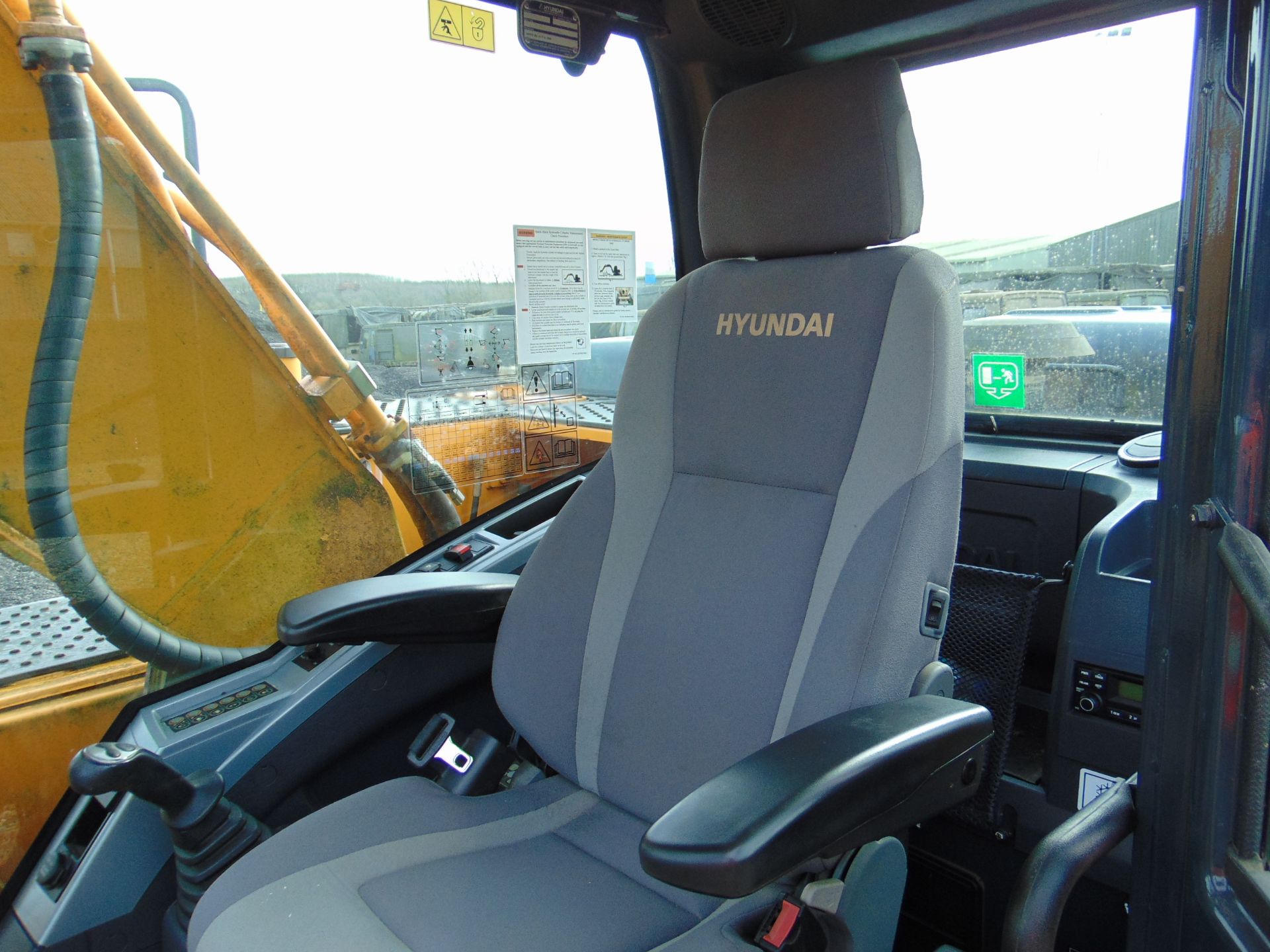2012 Hyundai Robex 210 LC-9 Crawler Excavator ONLY 1,148 Hours Warranted. - Image 20 of 25