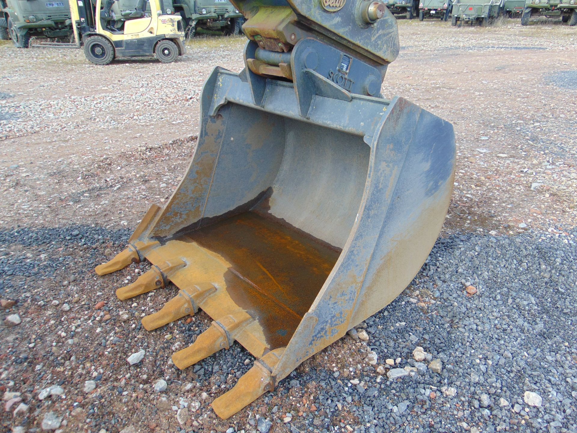 2012 Hyundai Robex 210 LC-9 Crawler Excavator ONLY 1,148 Hours Warranted. - Image 11 of 25
