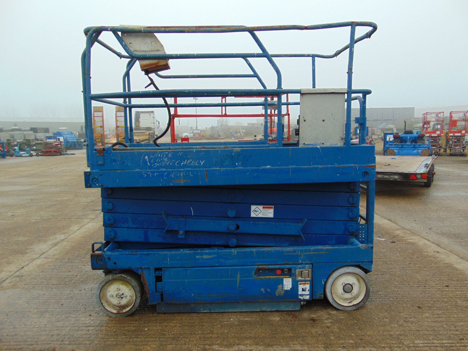 Powered Access Upright X32 11.8m Electric Scissor Lift ONLY 1,326 HOURS! - Image 5 of 18