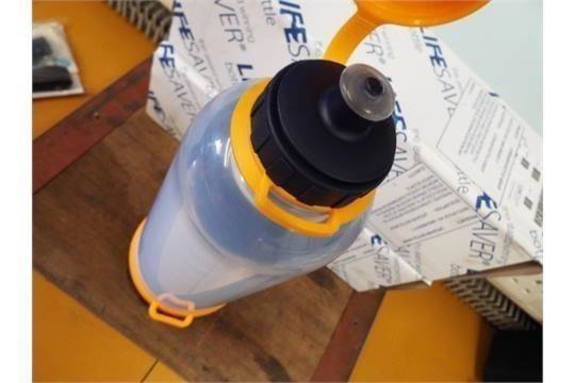10x Unissued Lifesaver 400UF ultra filtration water bottles - Bild 2 aus 7