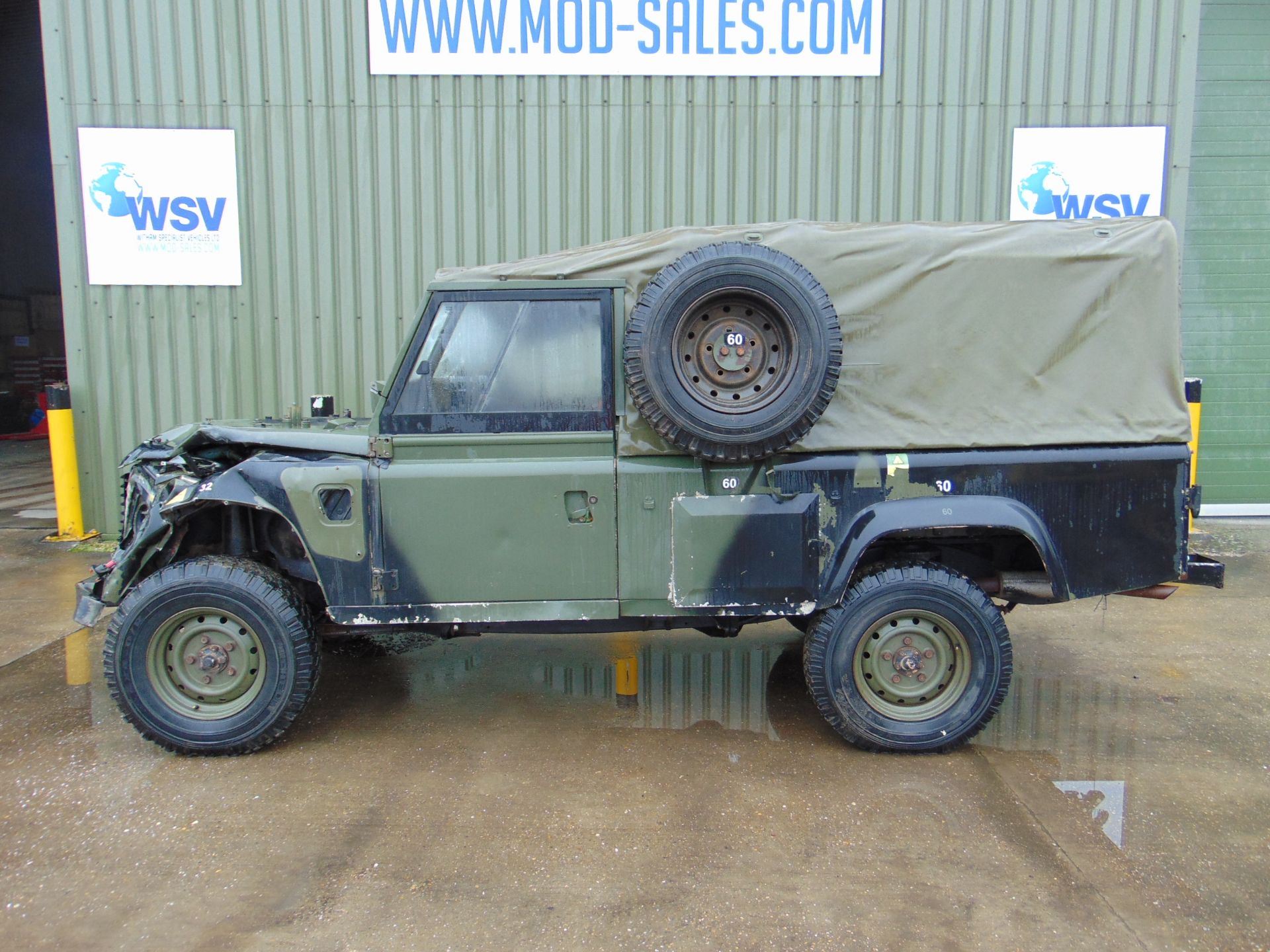 Land Rover Wolf 110 Hard Top suitable for spares or repairs - Image 7 of 22