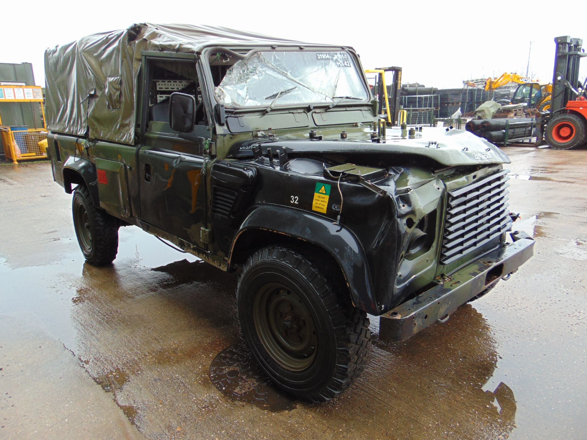 Land Rover Wolf 110 Hard Top suitable for spares or repairs - Image 3 of 22