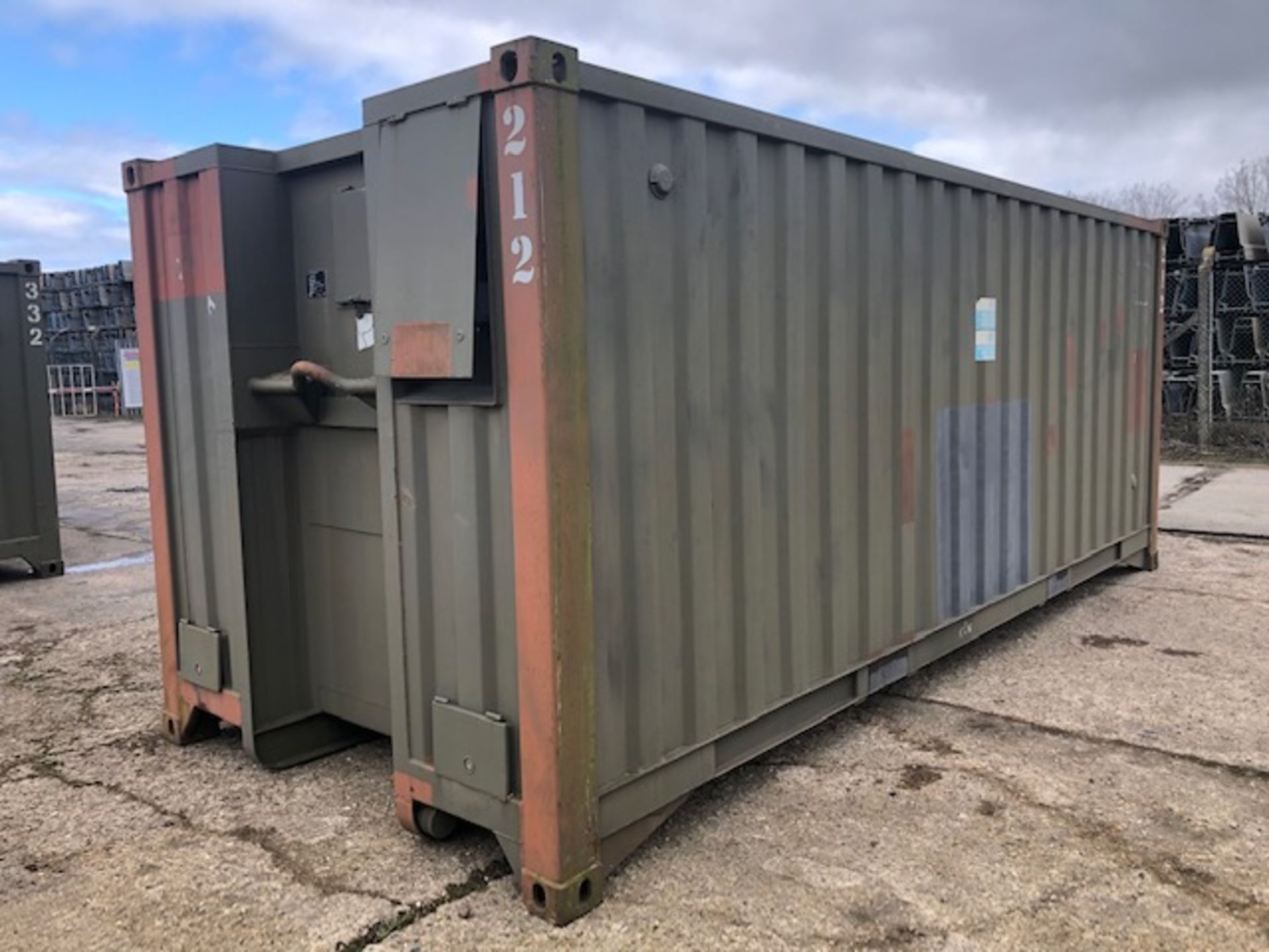 20ft Insulated ISO Container with fork handling positions, twist lock castings etc - Image 4 of 26