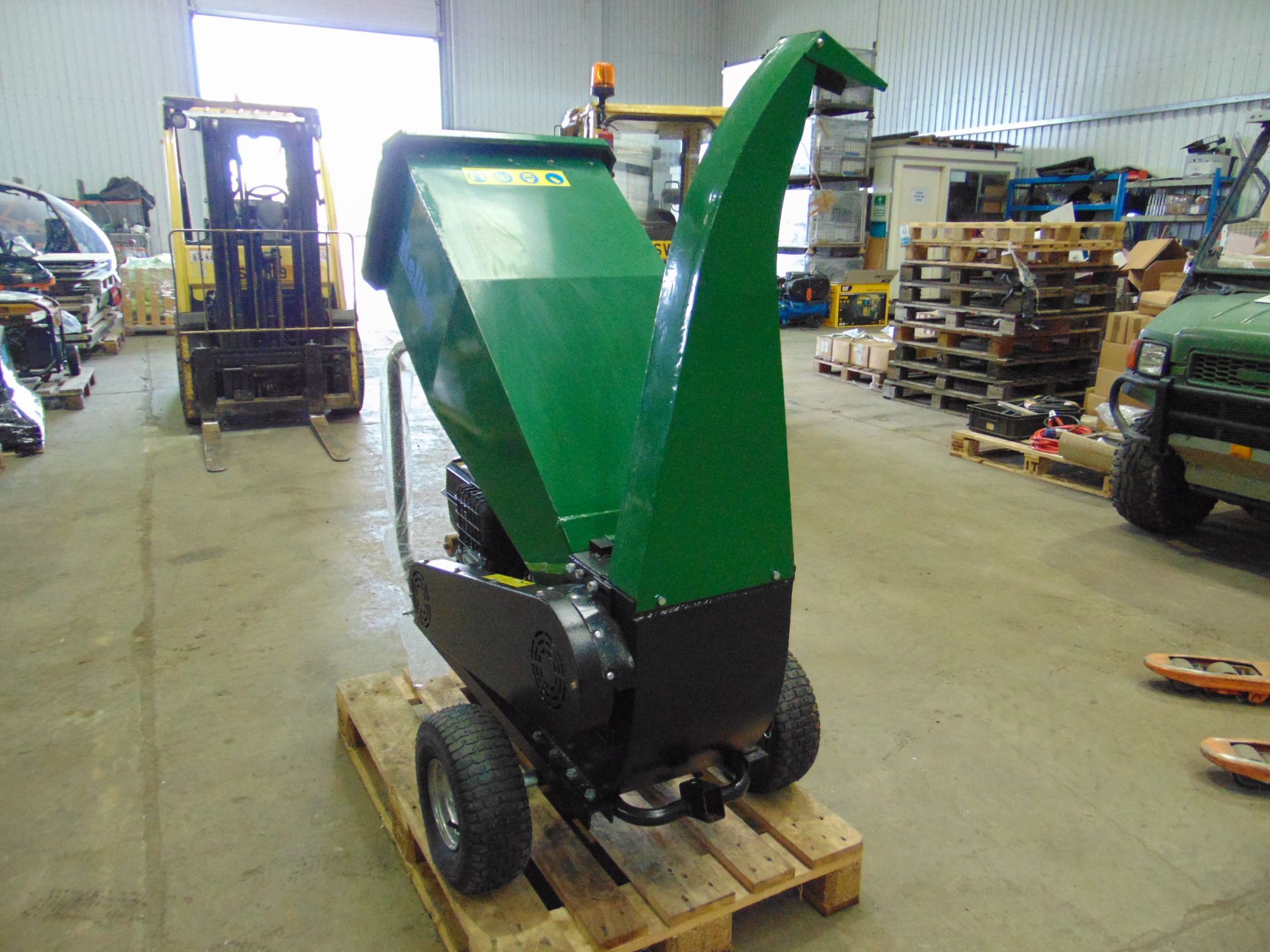 ** BRAND NEW ** Kellfri Petrol Driven Wood Chipper - Bild 6 aus 13