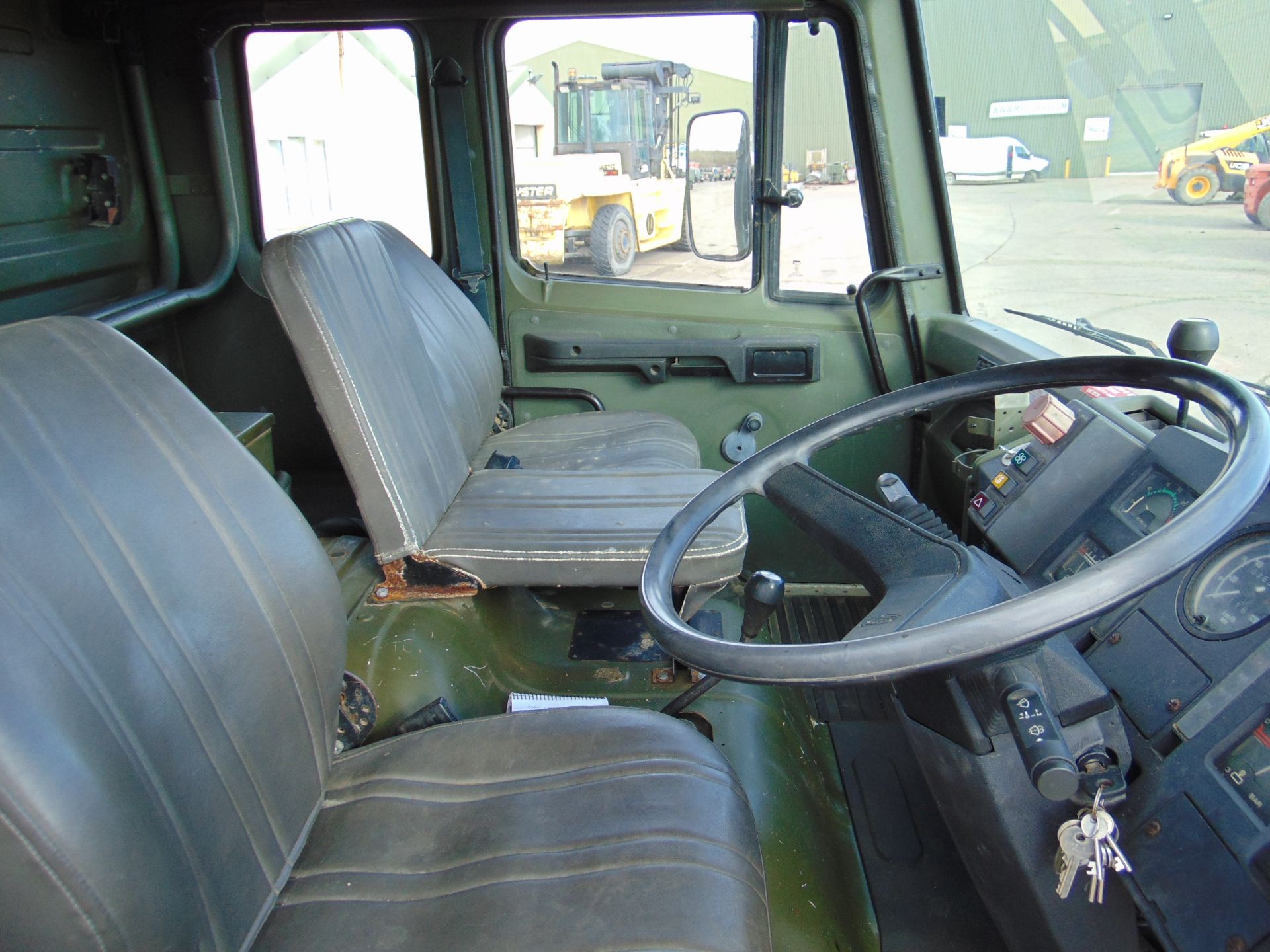 Leyland Daf 45/150 4 x 4 fitted with Hydraulic Winch ( operates Front and Rear ) - Image 21 of 24