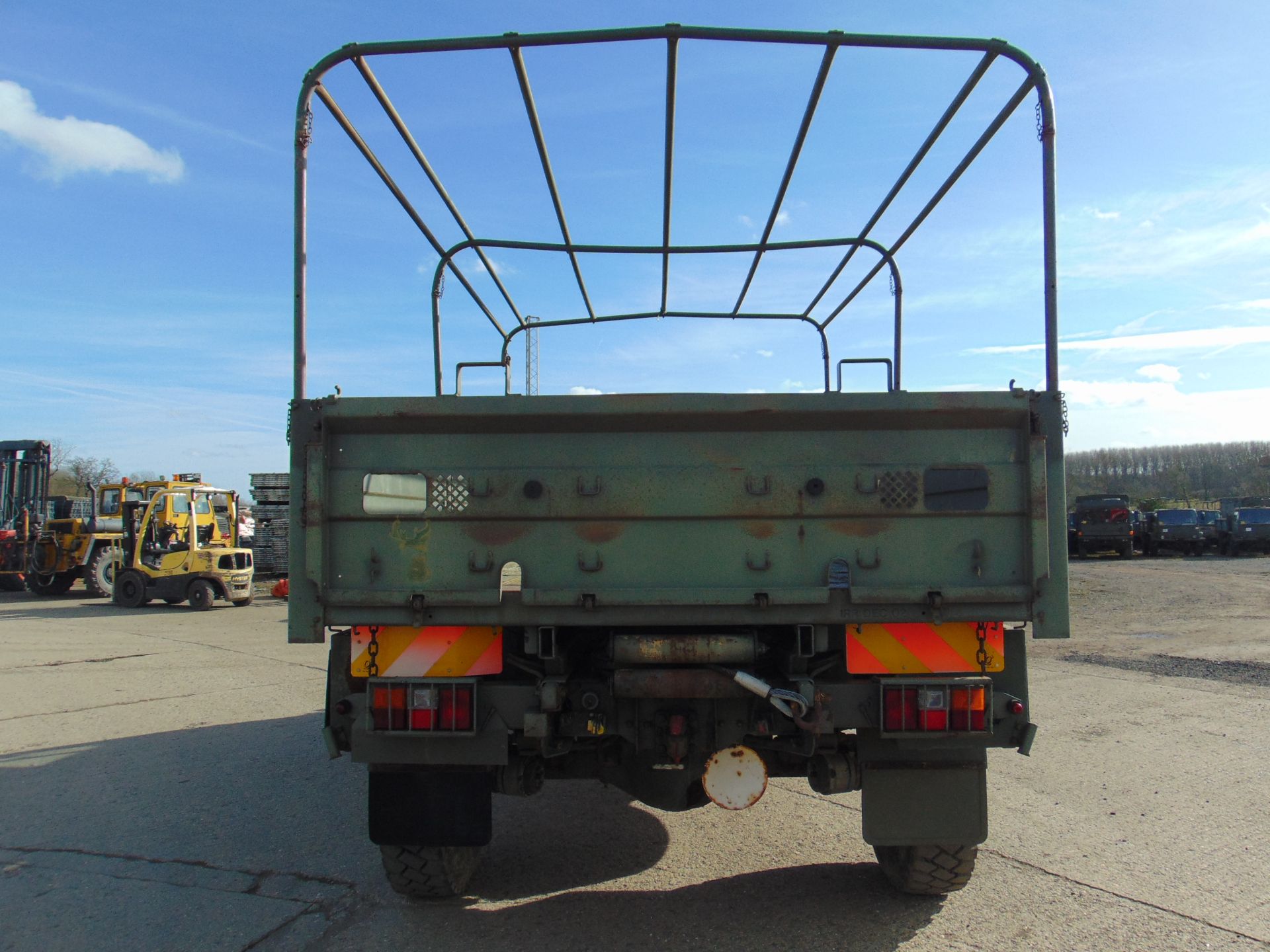 Leyland Daf 45/150 4 x 4 fitted with Hydraulic Winch ( operates Front and Rear ) - Image 5 of 24