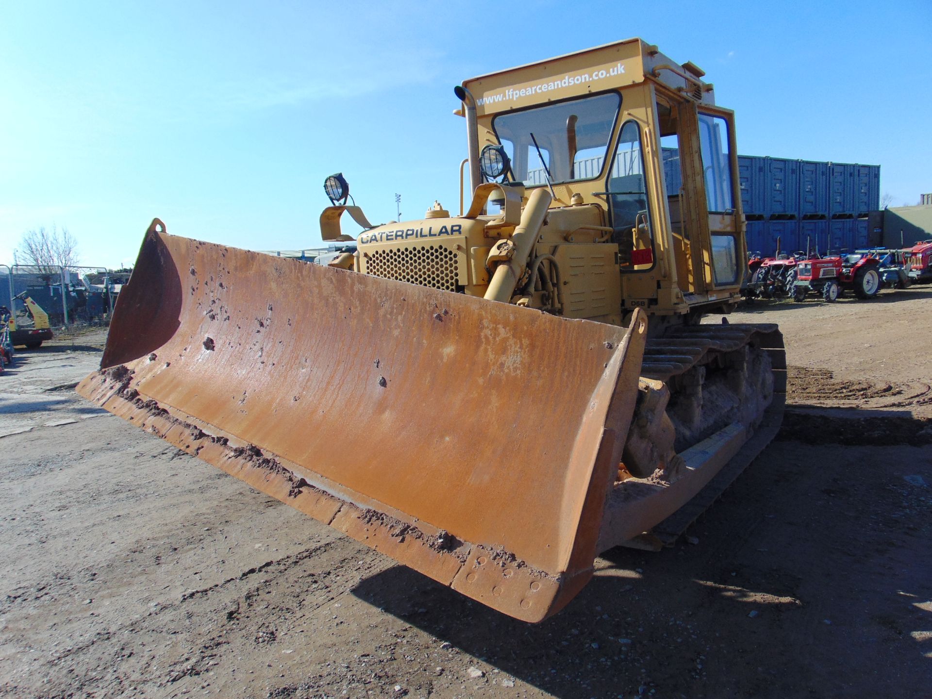 CAT D5B LGP Bulldozer ONLY 9,650 HOURS! - Image 9 of 24