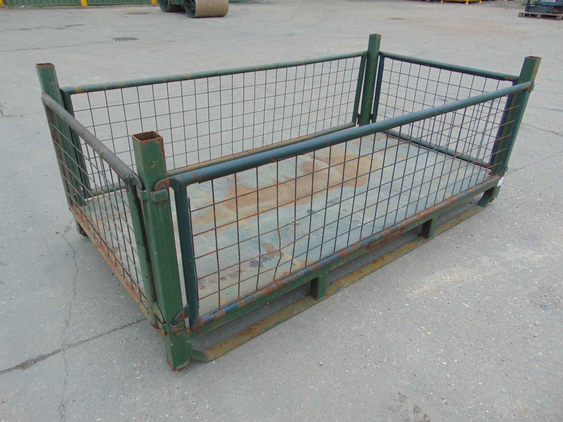 Heavy Duty Metal Stackable Stillage / Post Pallet