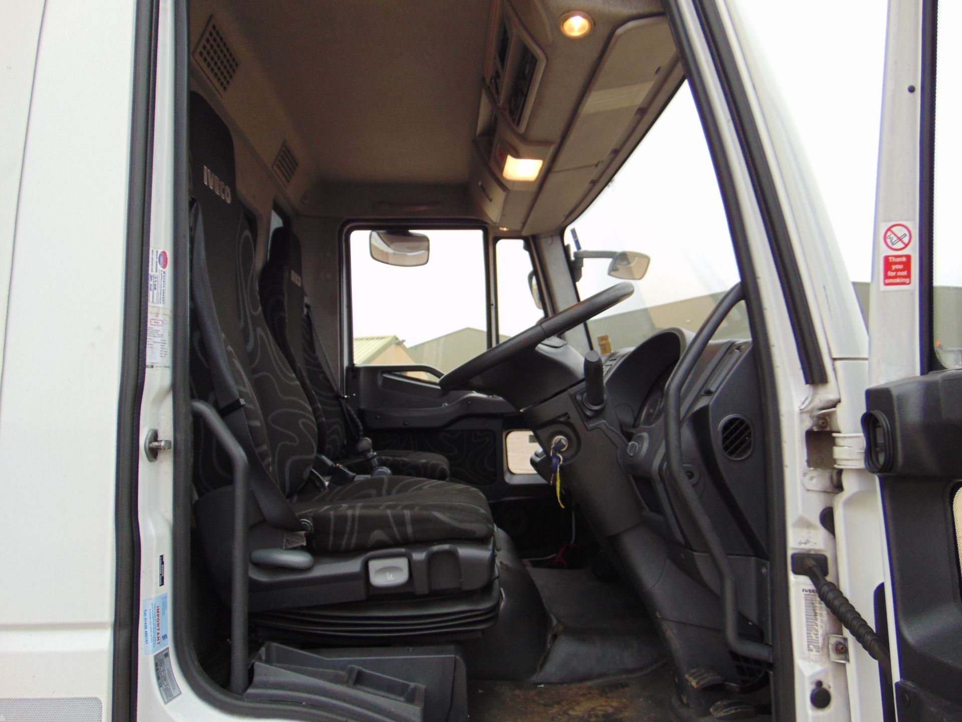 2011 Iveco Eurocargo 100E18 Day Cab Box Van 4x2 3.9L Diesel - Prison/Secure Transport Vehicle - Image 21 of 28