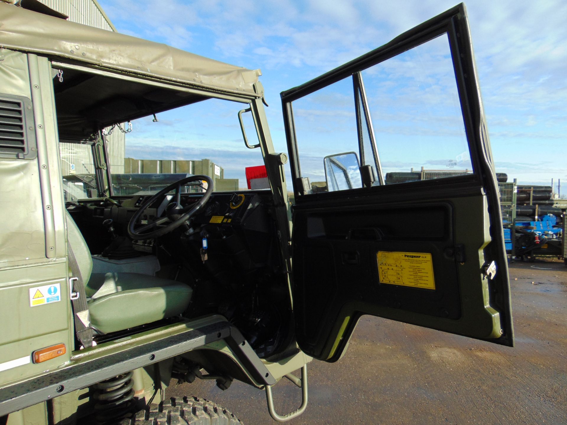 Pinzgauer 716 4X4 Soft Top ONLY 5,770 MILES! - Image 19 of 28