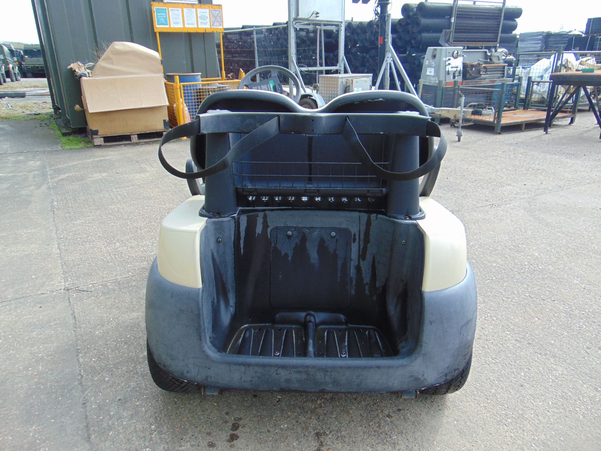 V TIDY CLUB CAR 2 SEAT GOLF BUGGIE WILL NEED NEW BATTERIES - Image 4 of 11