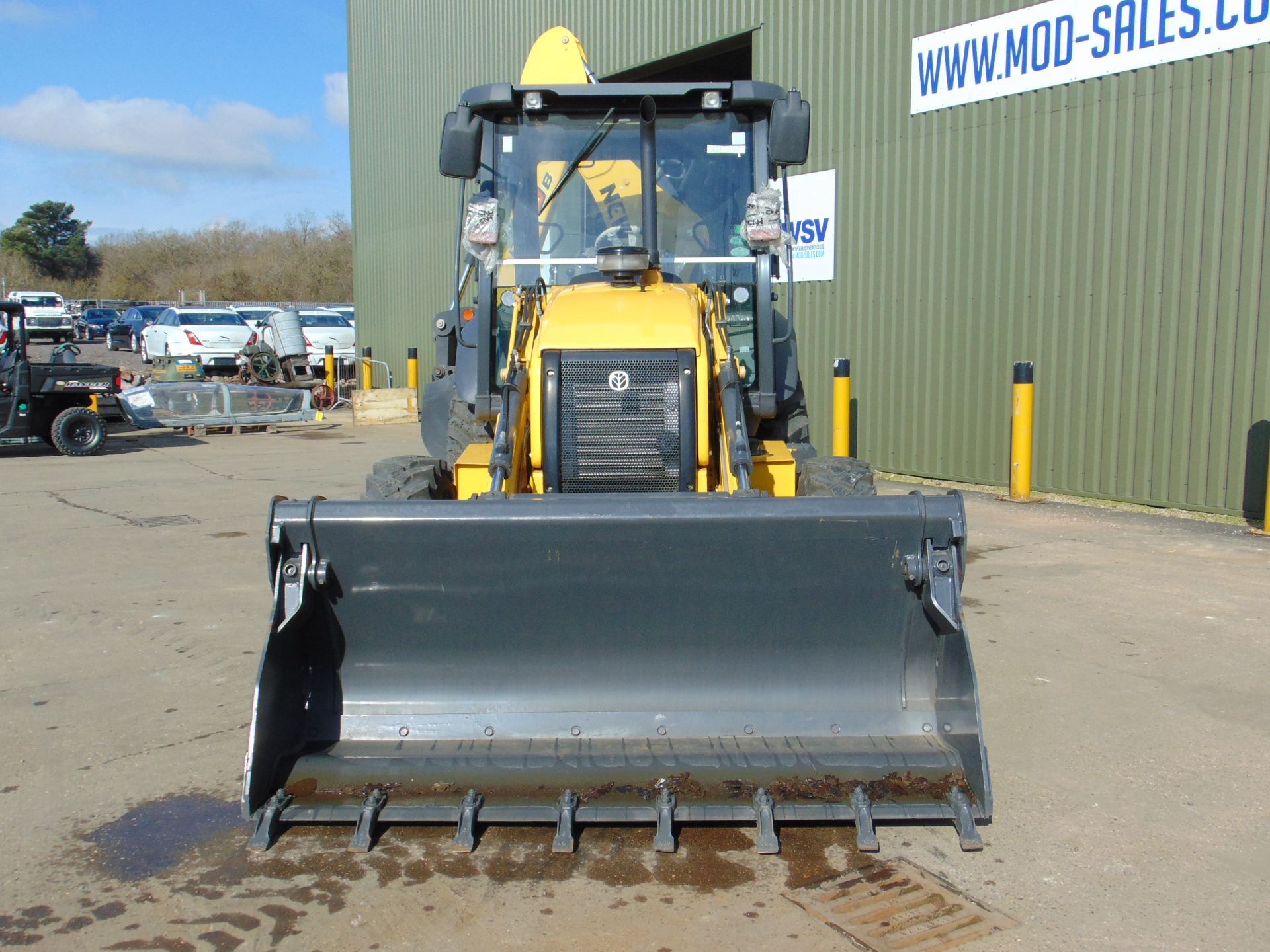 2019 UNUSED New Holland B80B Backhoe Excavator - Image 3 of 27