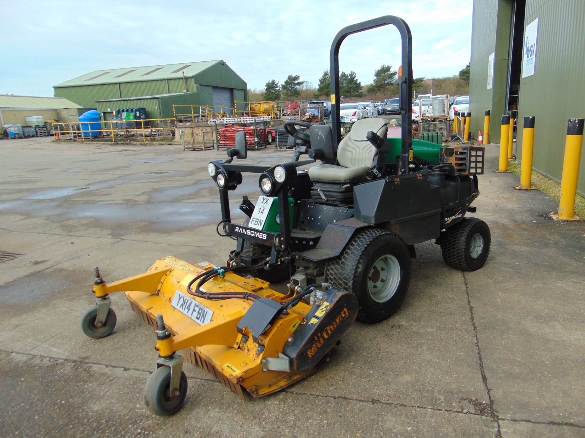 2014 Ransomes HR300 C/W Muthing Outfront Flail Mower ONLY 2,203 HOURS! - Bild 4 aus 26