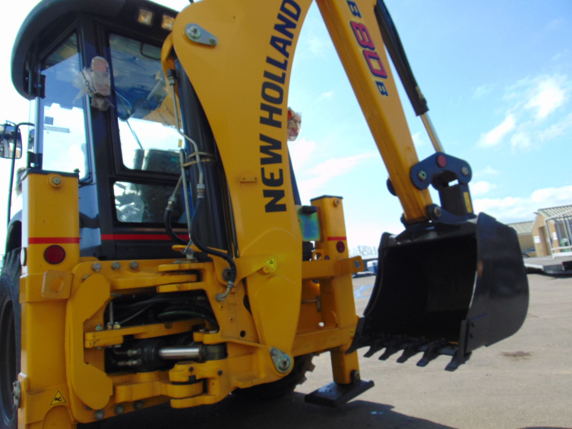 2019 UNUSED New Holland B80B Backhoe Excavator - Image 7 of 27