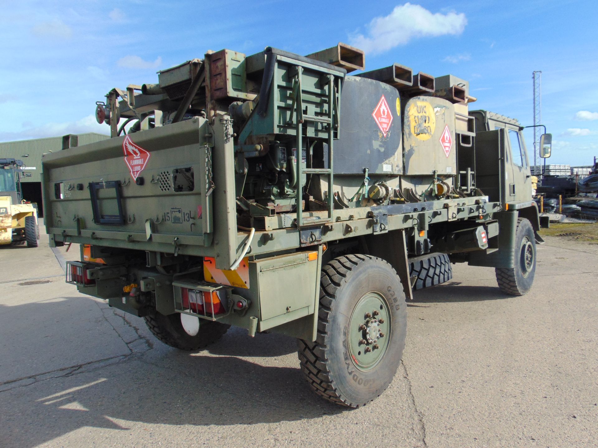 Leyland Daf 45/150 4 x 4 Refueling Truck C/W UBRE Bulk Fuel Dispensing System - Image 7 of 30