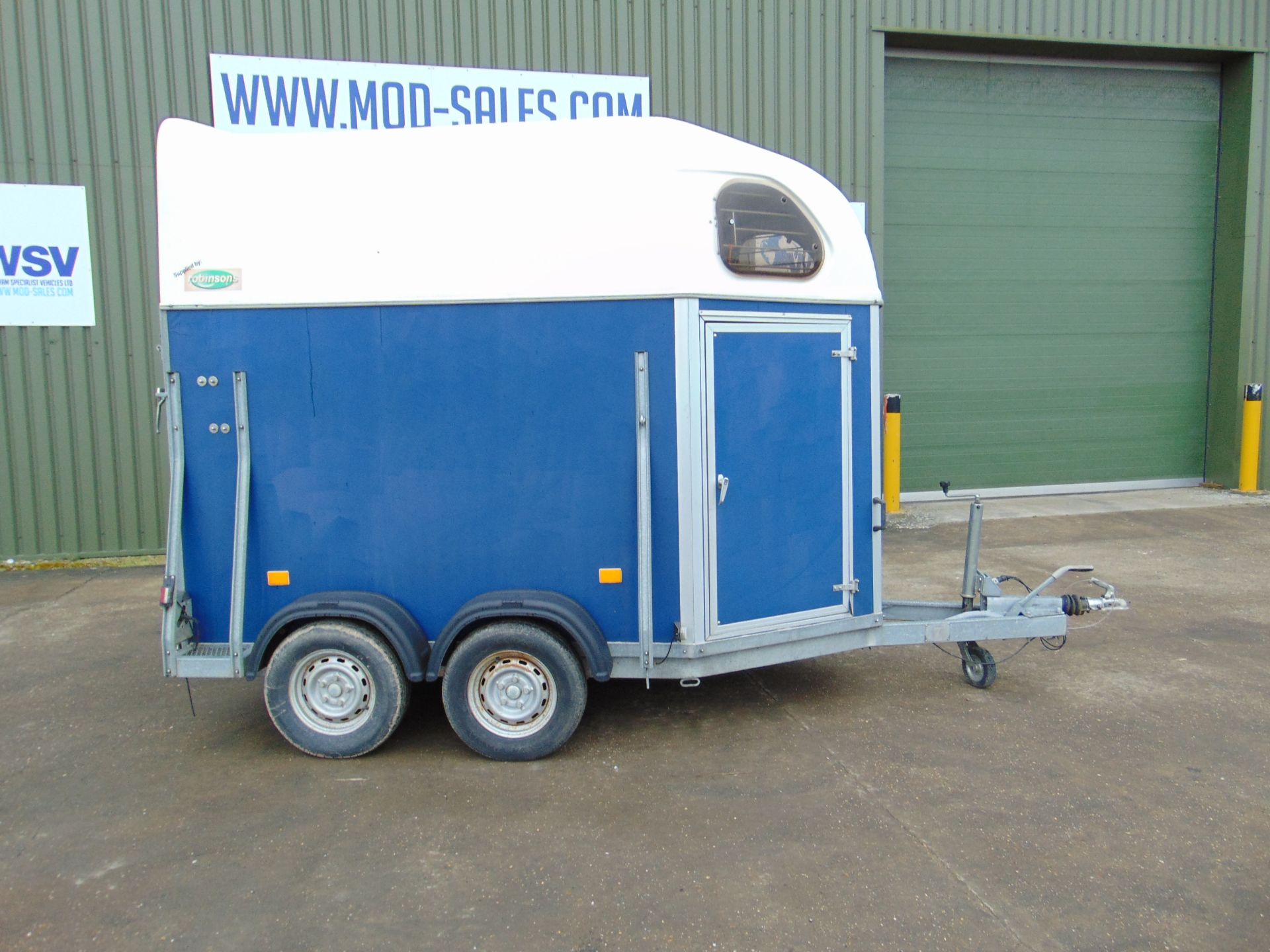 Sluis Twin Horsebox Trailer - Image 5 of 20