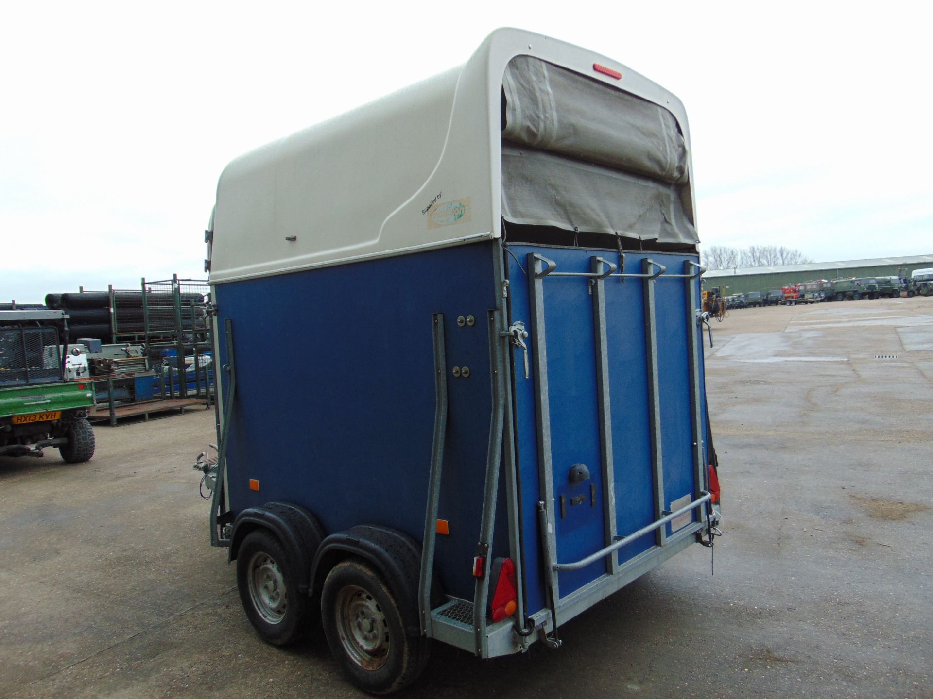 Sluis Twin Horsebox Trailer - Image 8 of 20