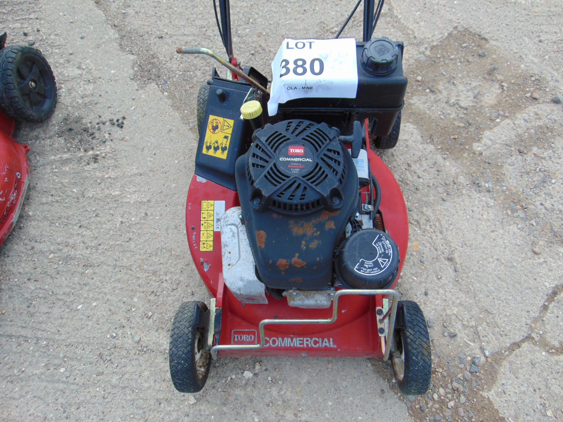 TORO COMMERCIAL ROTARY MOWER - Image 2 of 4