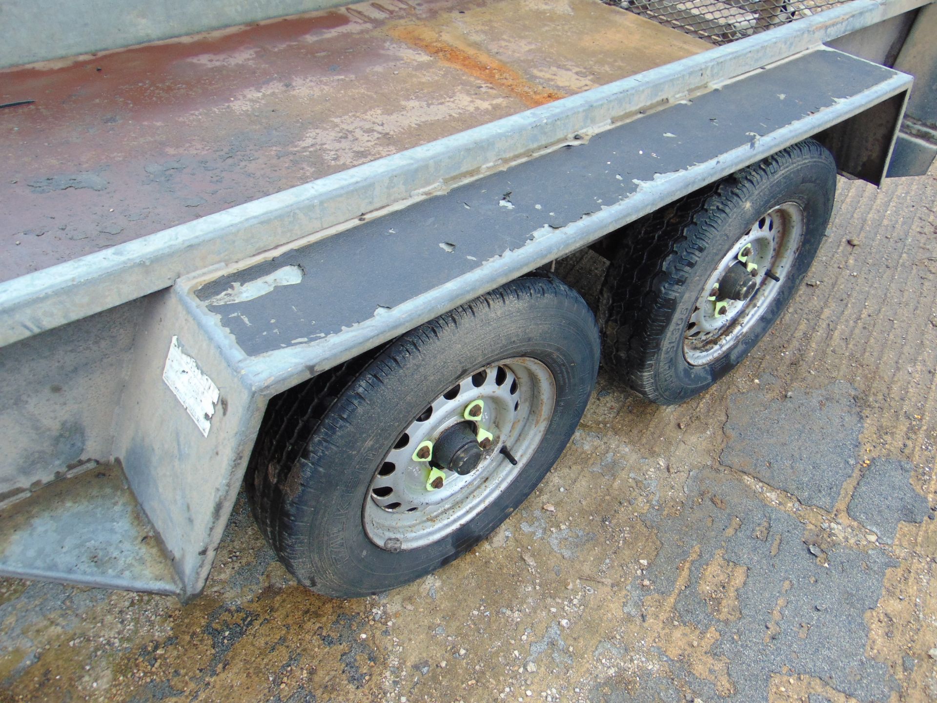 Heritage 2.4 Tonne Twin Axle Plant Trailer c/w Ramps - Image 4 of 10