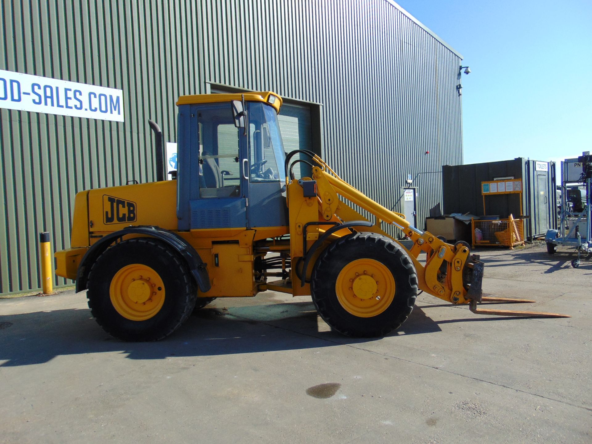 JCB 411 Loader ONLY 7,122 HOURS! - Image 7 of 21