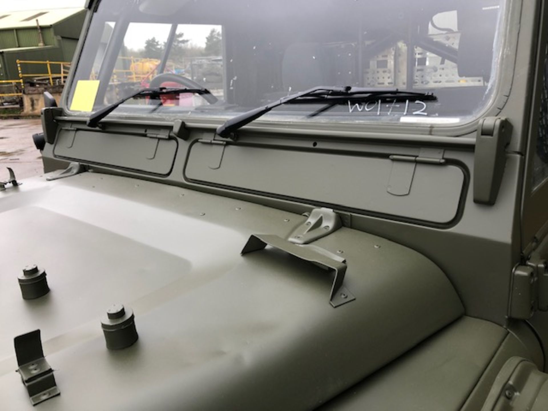 1998 Land Rover Wolf 90 Hard Top with Remus upgrade ONLY 73,650km - approx 45,000 miles! - Image 16 of 42