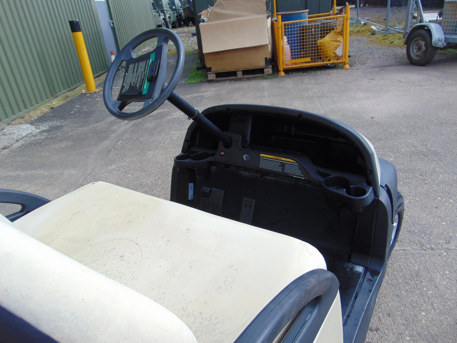 V TIDY CLUB CAR 2 SEAT GOLF BUGGIE WILL NEED NEW BATTERIES - Image 5 of 11