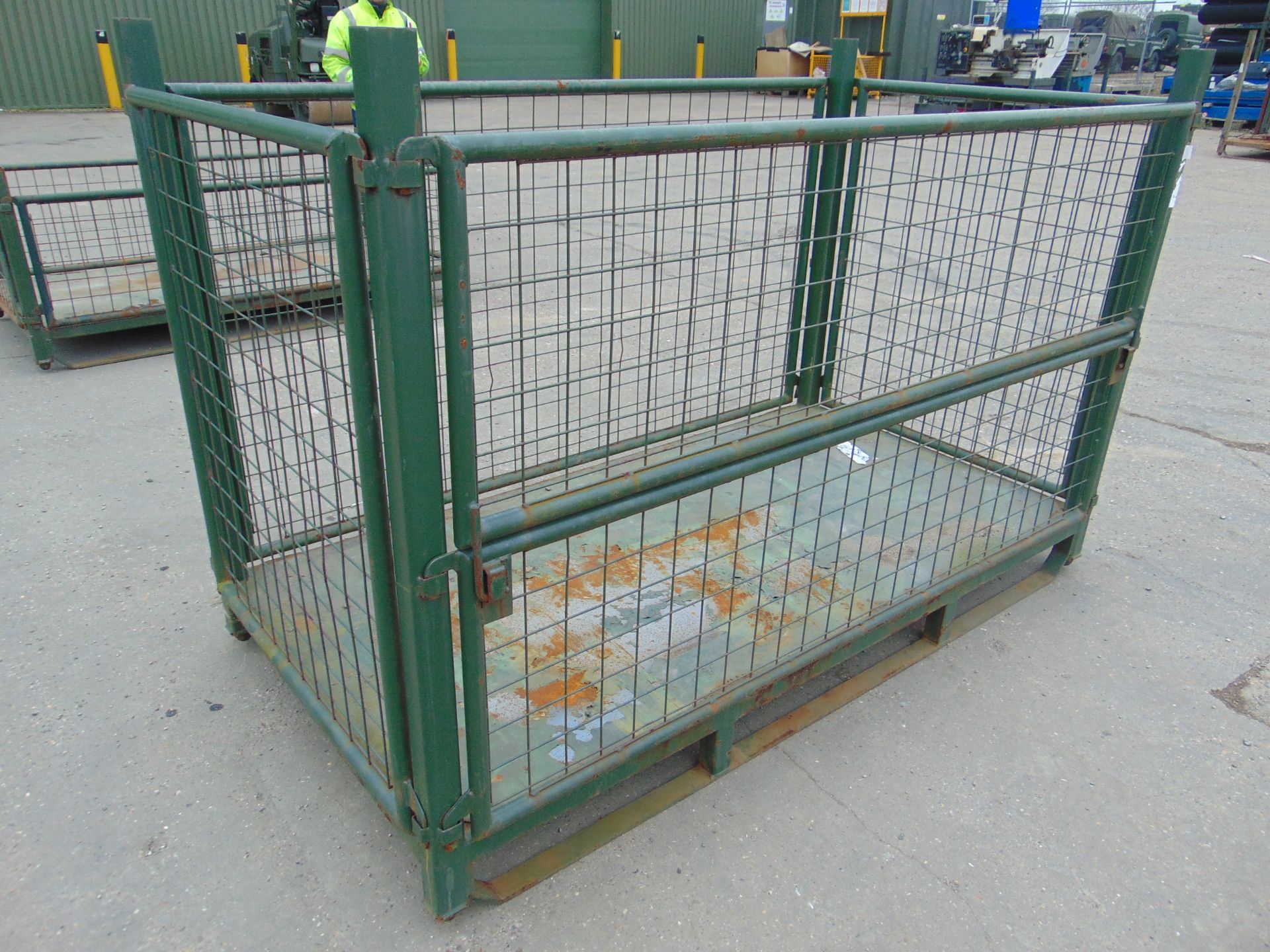 Heavy Duty Metal Stackable Stillage / Post Pallet