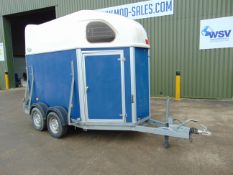 Sluis Twin Horsebox Trailer