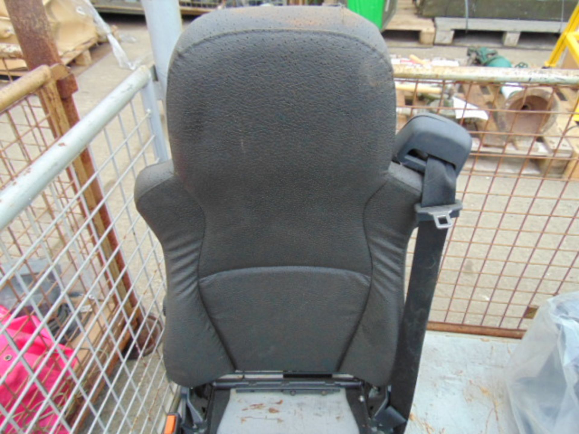 Isri MAN Vehicle Seat unissued - Image 3 of 5