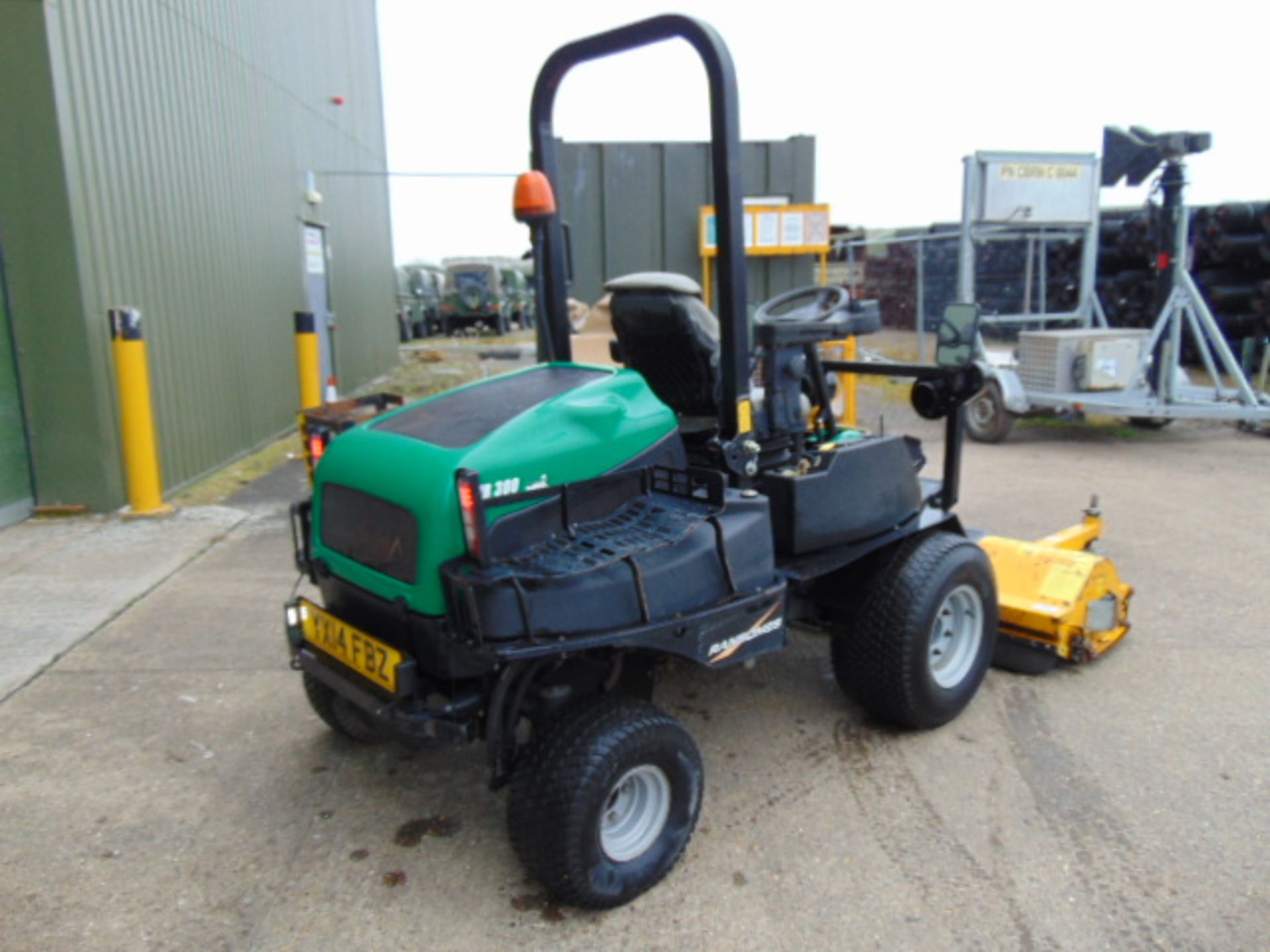2014 Ransomes HR300 C/W Muthing Outfront Flail Mower ONLY 2,258 HOURS! - Bild 6 aus 19