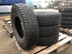 4 x Continental Cross Contact 235/85 R16 Tyres