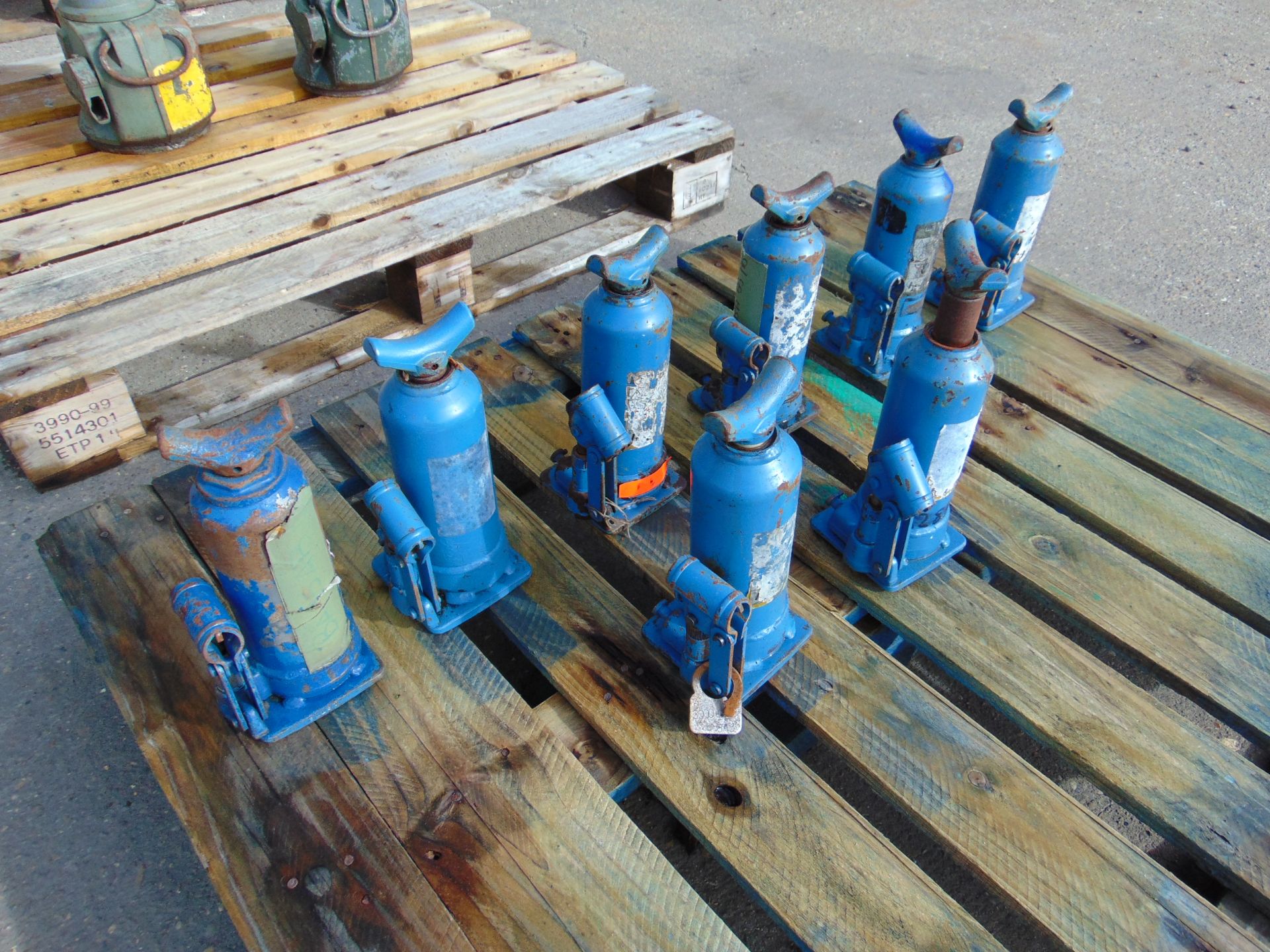 Q 8 x Weber 3 Tonne Hydraulic Jacks - Image 2 of 3