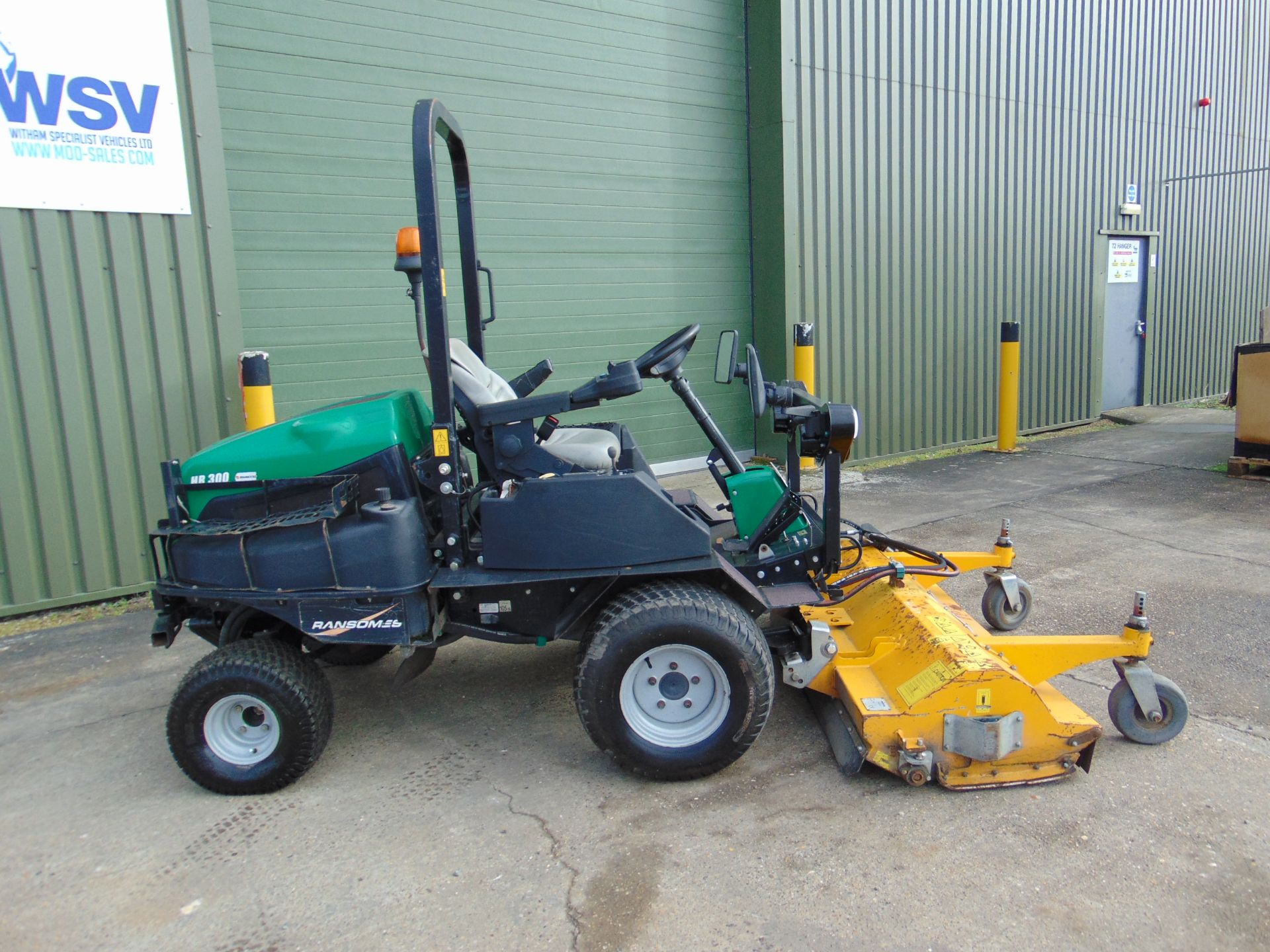 2014 Ransomes HR300 C/W Muthing Outfront Flail Mower ONLY 2,203 HOURS! - Bild 8 aus 26