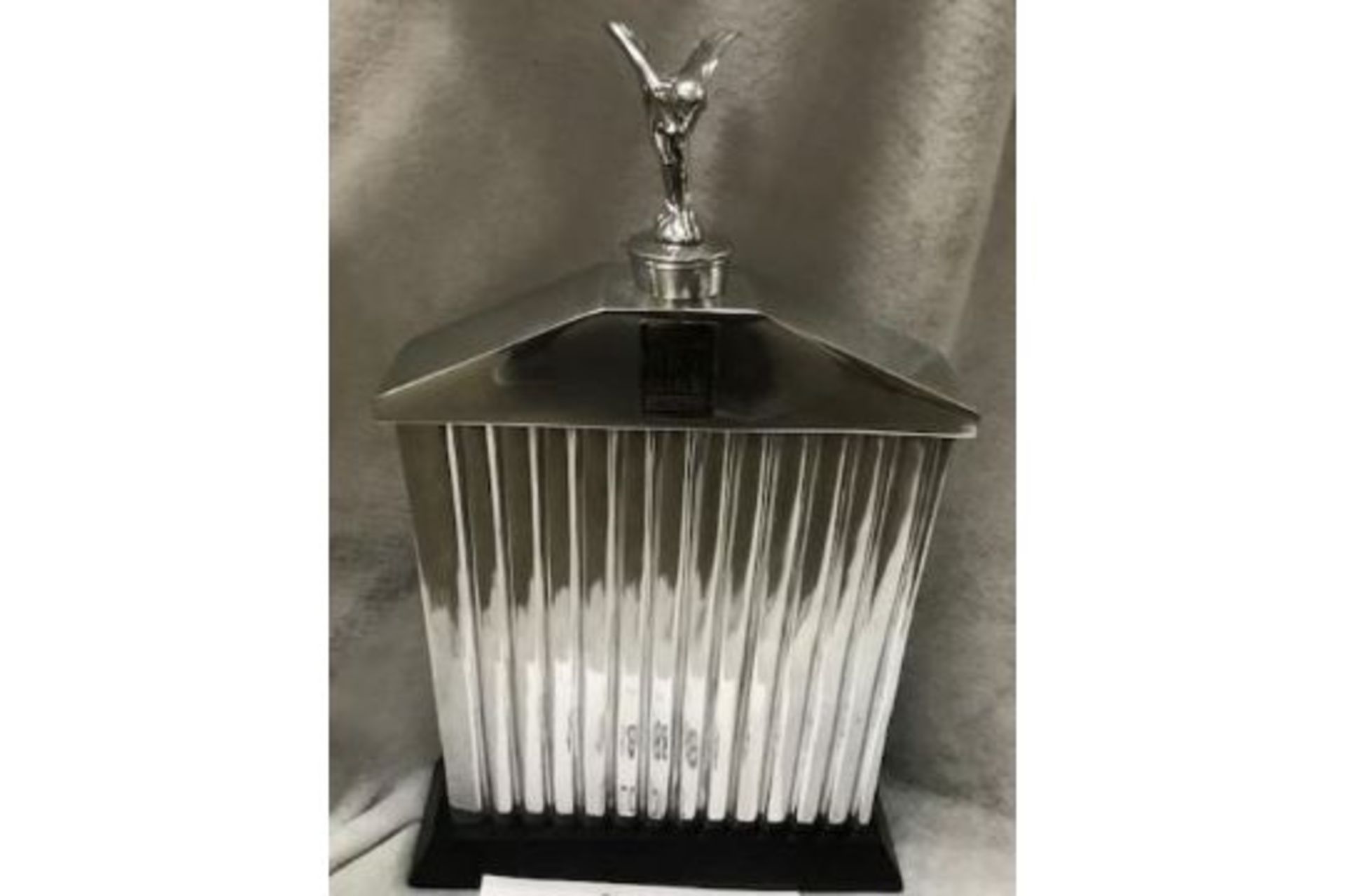 BEATIFUL CAST ALUMINIUM ROLLS ROYCE MODEL RADIATOR WITH SILVER LADY